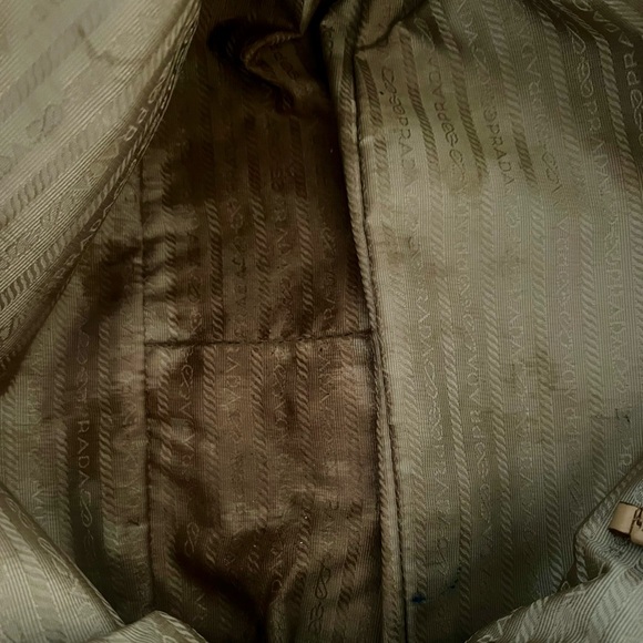 Vintage Prada beige leather bowling bag. Fair condition. - Picture 5 of 9